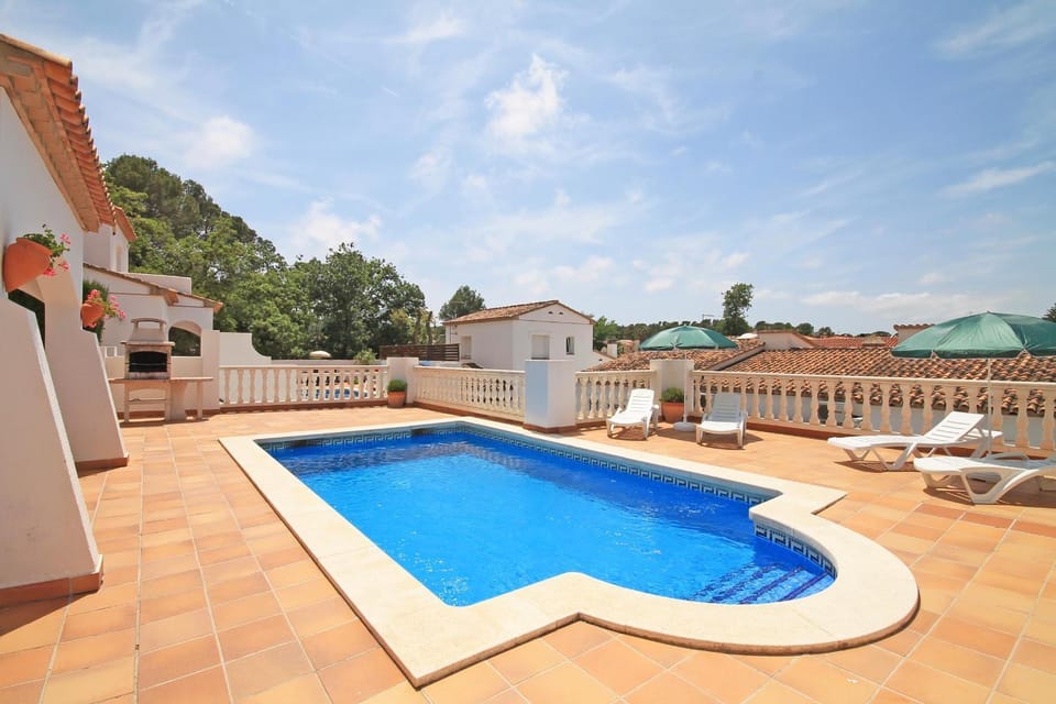 Pool view, Swimming pool, Swimming pool