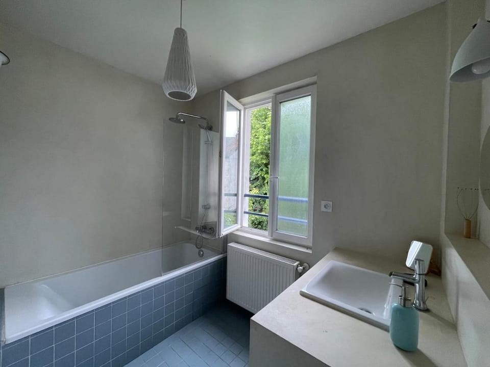 Maison cosy et moderne aux portes de Paris House in Saint-Maur-des-Fossés