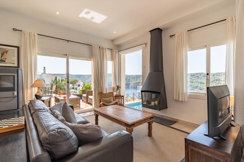 Living room, Seating area, Pool view, Sea view