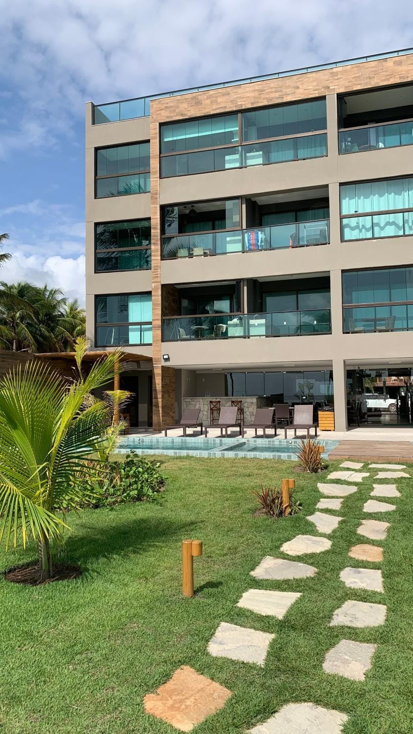 Property building, Garden, Swimming pool