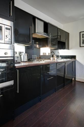 Kitchen or kitchenette, stove