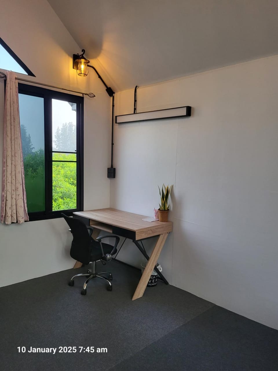 Living in Ping Villa in Thailand