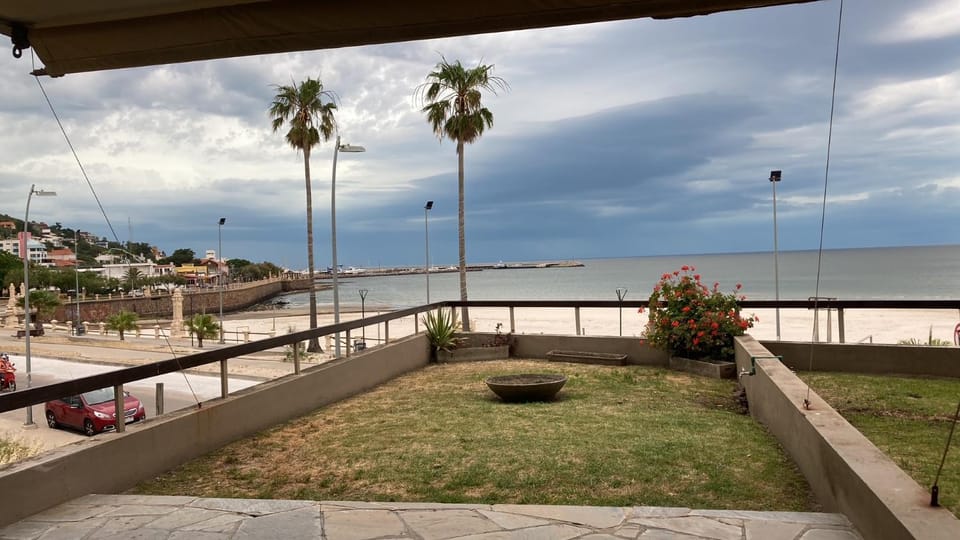 rambla de piriapolis edificio claramar Apartment in Piriápolis