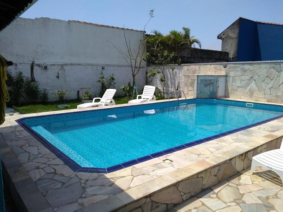Bela Casa Em Praia Grande House in State of São Paulo