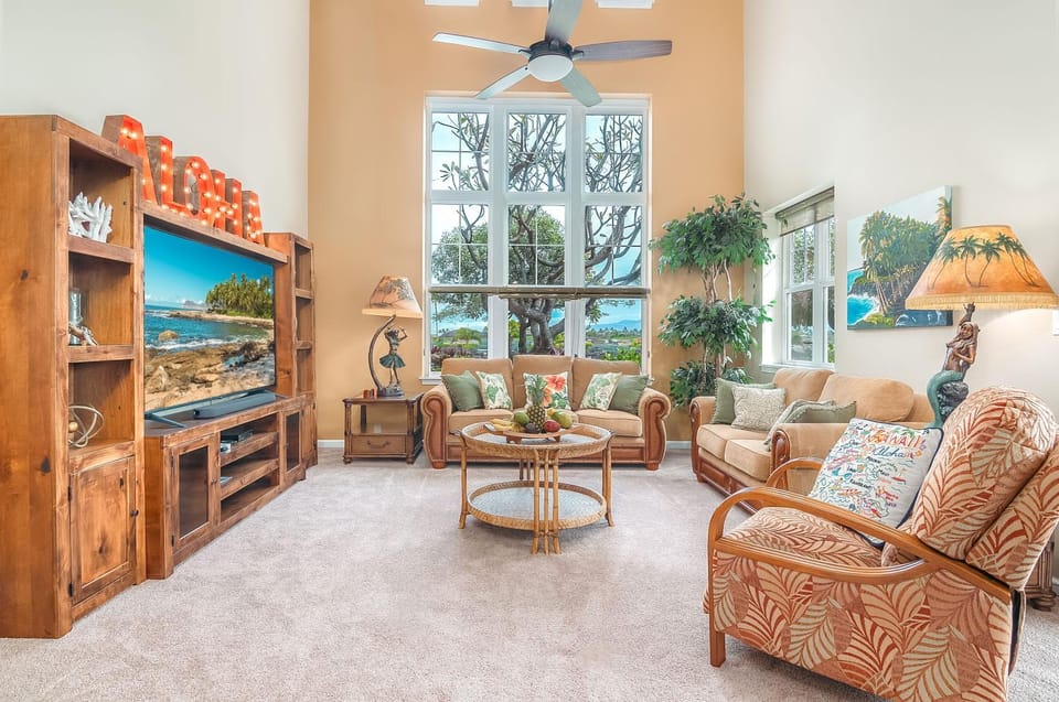TV and multimedia, Living room, Seating area