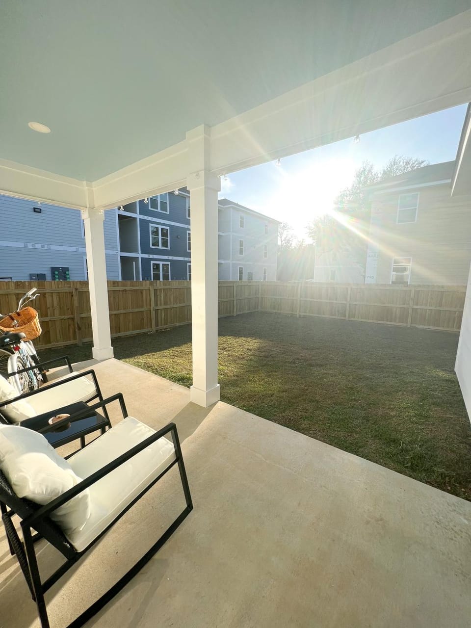 Patio, Day, View (from property/room), Balcony/Terrace