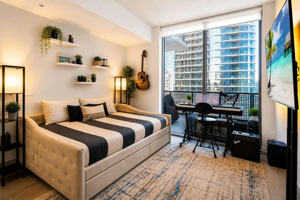 Brickell Miami 1BR City Centre Pool Gym LuxePad House in Miami