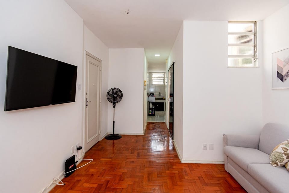 Communal lounge/ TV room, TV and multimedia, Kitchen or kitchenette, Living room, Seating area