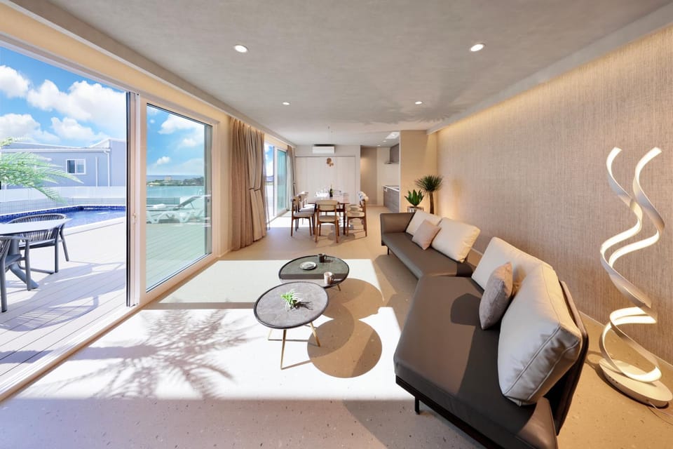 Living room, Pool view