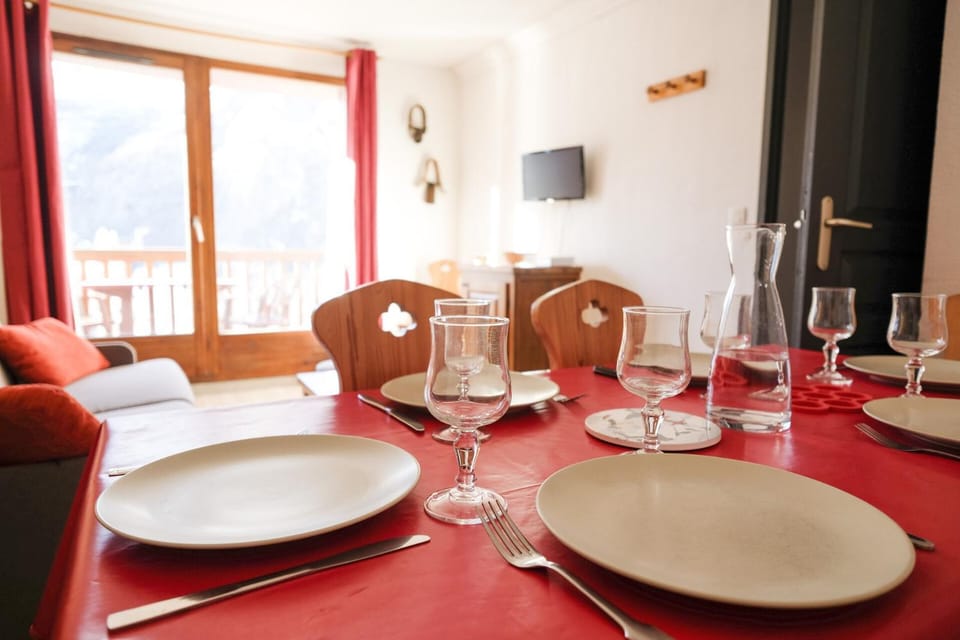 Résidence Les Valmonts - 3 Pièces 6 personnes 3 exposé ouest MAE-7841 Apartment in Auvergne-Rhône-Alpes