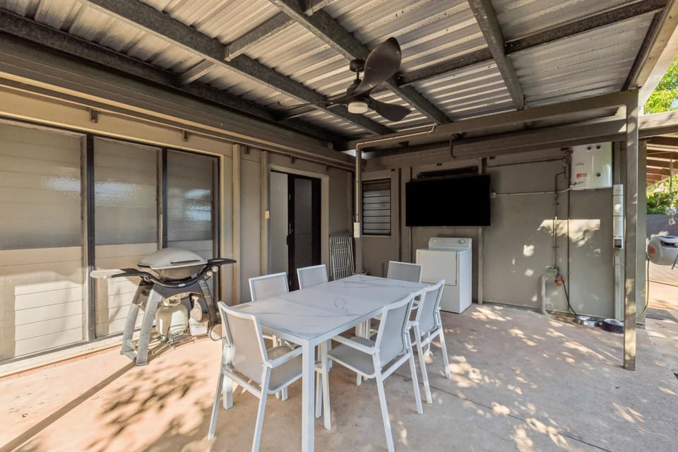 Patio, TV and multimedia, Balcony/Terrace, Dining area
