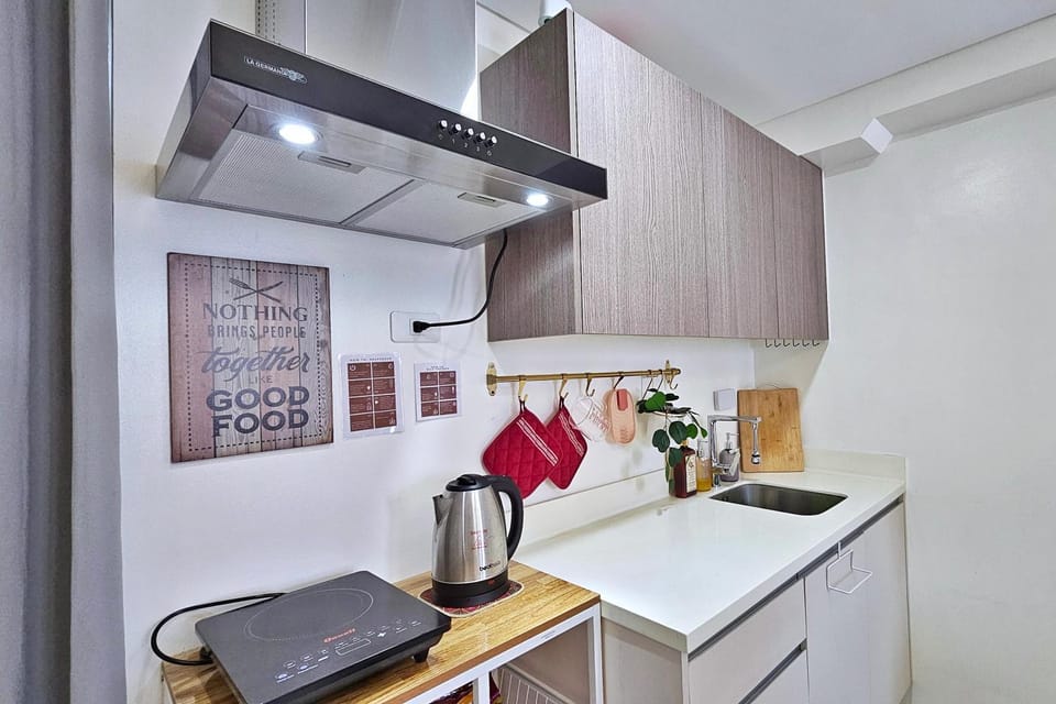 Kitchen or kitchenette, stove