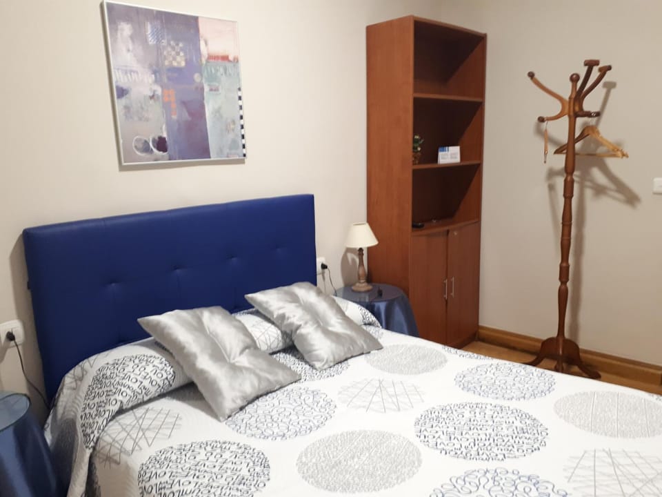 Pension Loinaz Bed and Breakfast in San Sebastian