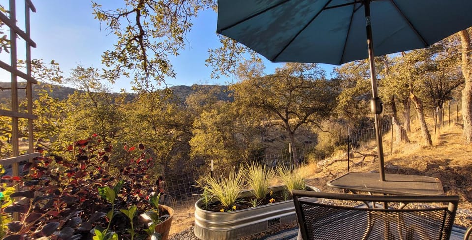 Cozy Farm Stay for Two Campground/ 
RV Resort in Three Rivers