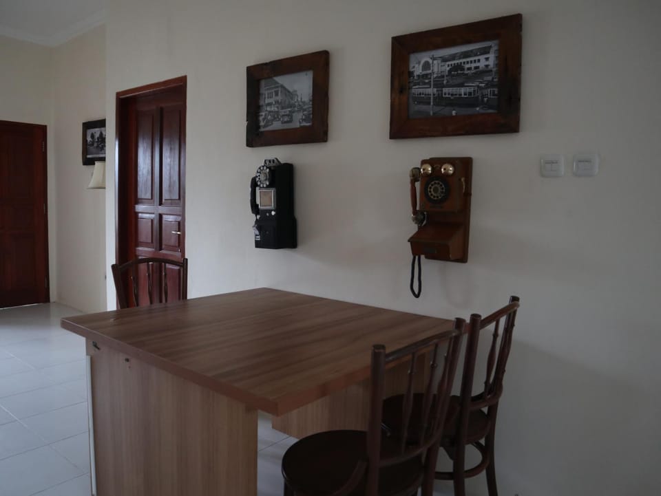 Villa Murah Nyaman dekat Taman Safari Cisarua Puncak Bogor - Villa Kepodang Villa in Cisarua