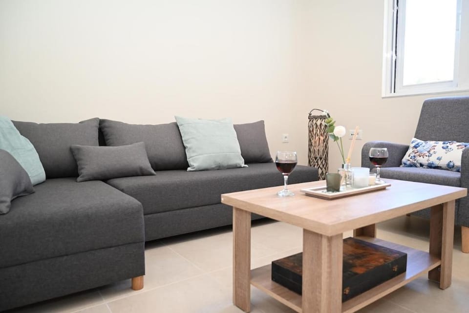 Myrteni guesthouse House in Ialysos