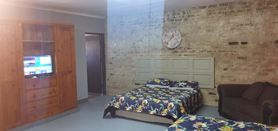 329 on 30th Avenue Villieria Jimmy Bed and Breakfast in Pretoria