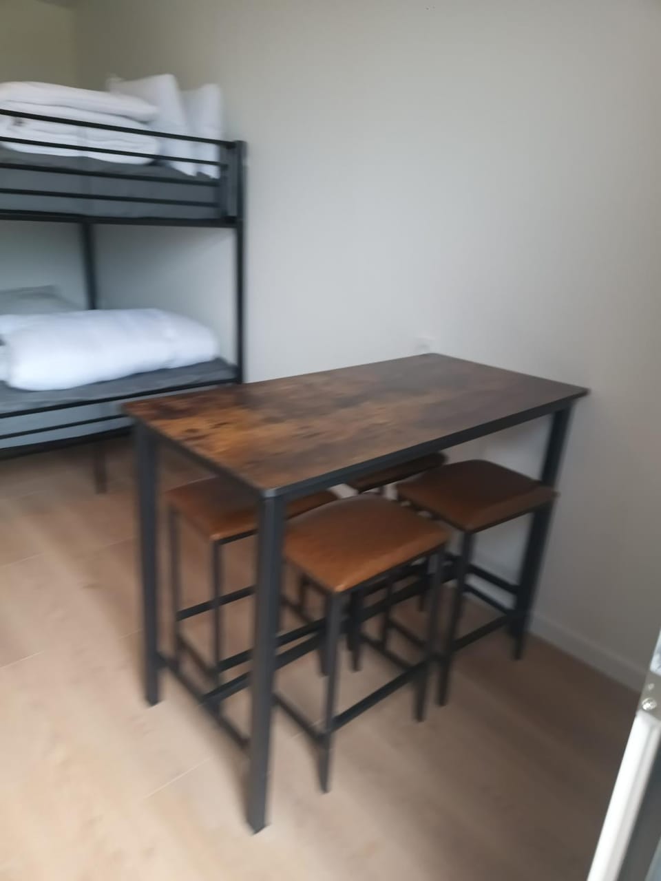 Studio 2 à 4 personnes, 12 kilomètres du parc du Puy du F Apartment in Pays de la Loire