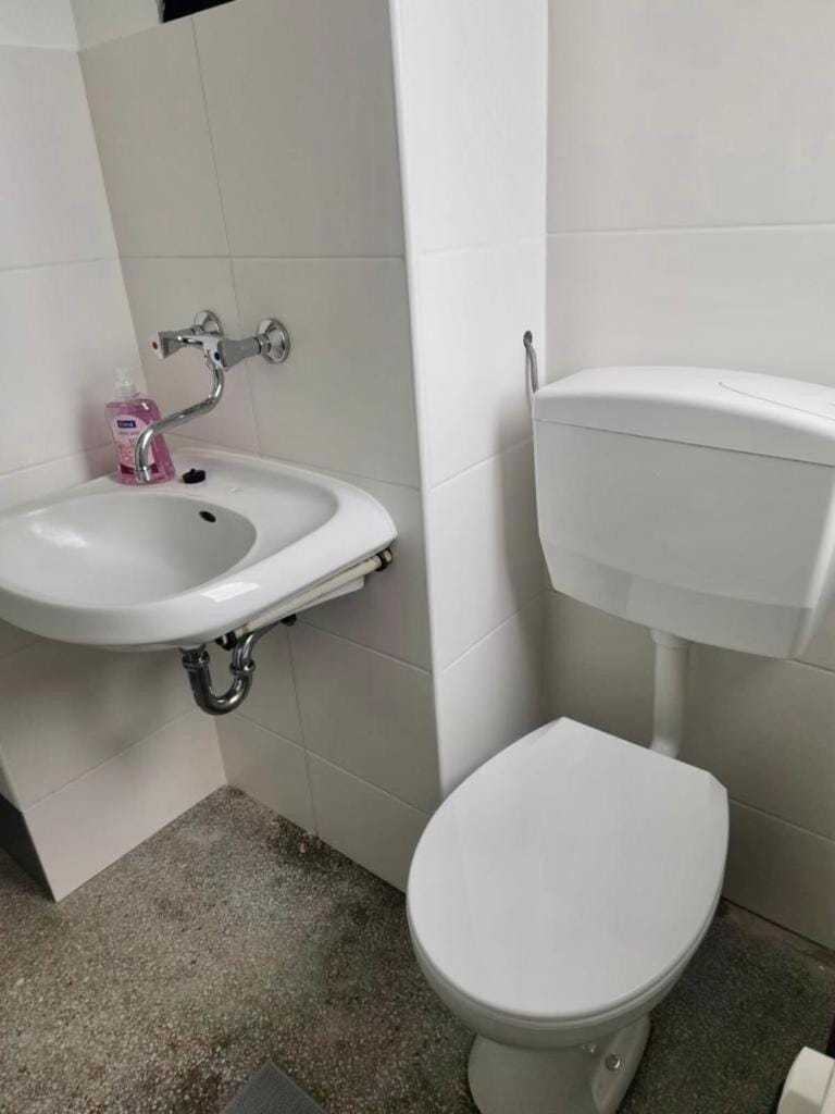 5 Betten Monteurwohnung in Zeithain Apartment in Saxony