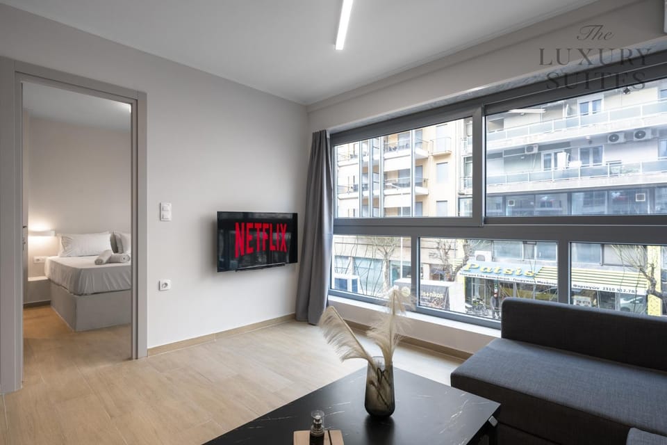 TV and multimedia, Living room, Seating area, Evening entertainment, Bedroom