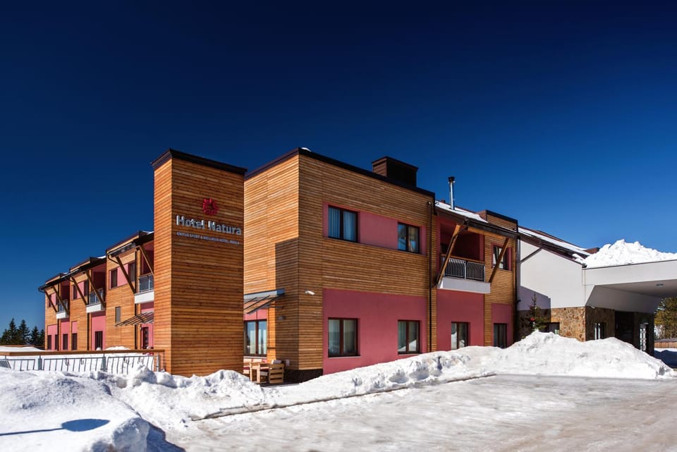 Property building, Winter