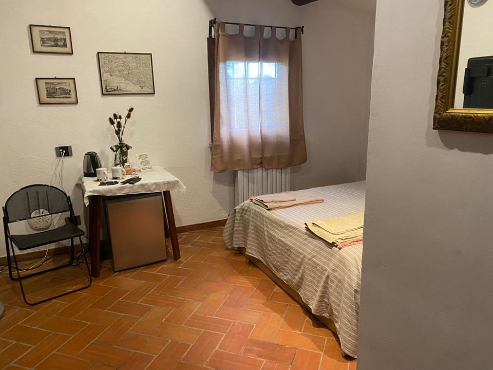 Casale Monte Oliviero - Bike Friendly B&B Bed and Breakfast in Rome