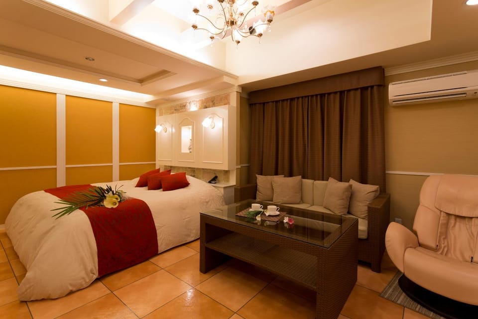 Living room, Photo of the whole room