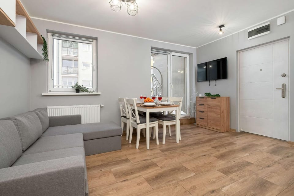 TV and multimedia, Kitchen or kitchenette, Living room, Seating area, Dining area, Evening entertainment