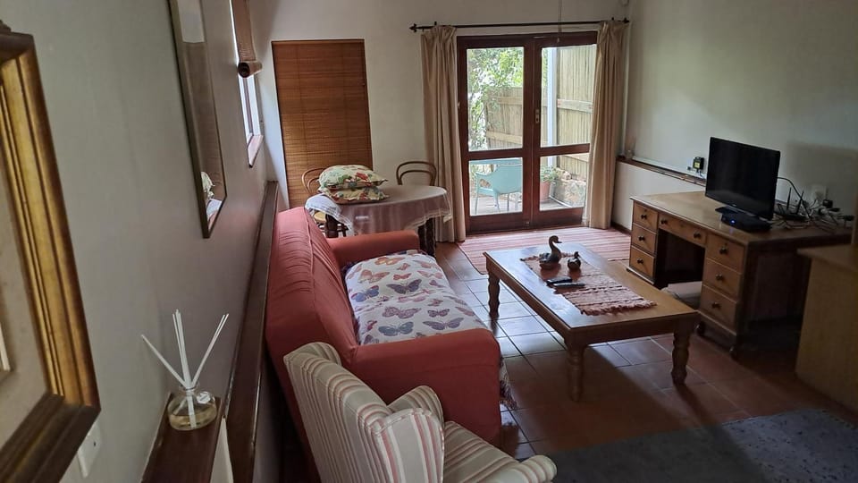 Living room, Internal: Not applicable to any particular room