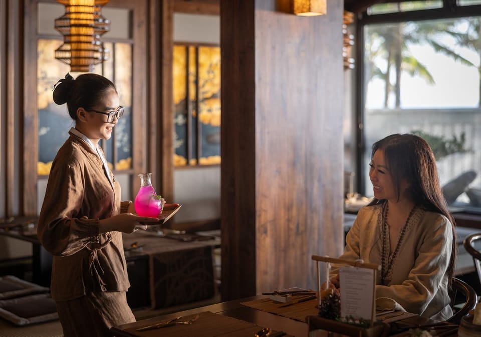 Restaurant/places to eat, Food and drinks, Dining area, Sea view, Breakfast, Breakfast, Buffet breakfast, Asian breakfast, Lunch, Sunrise, Sunset