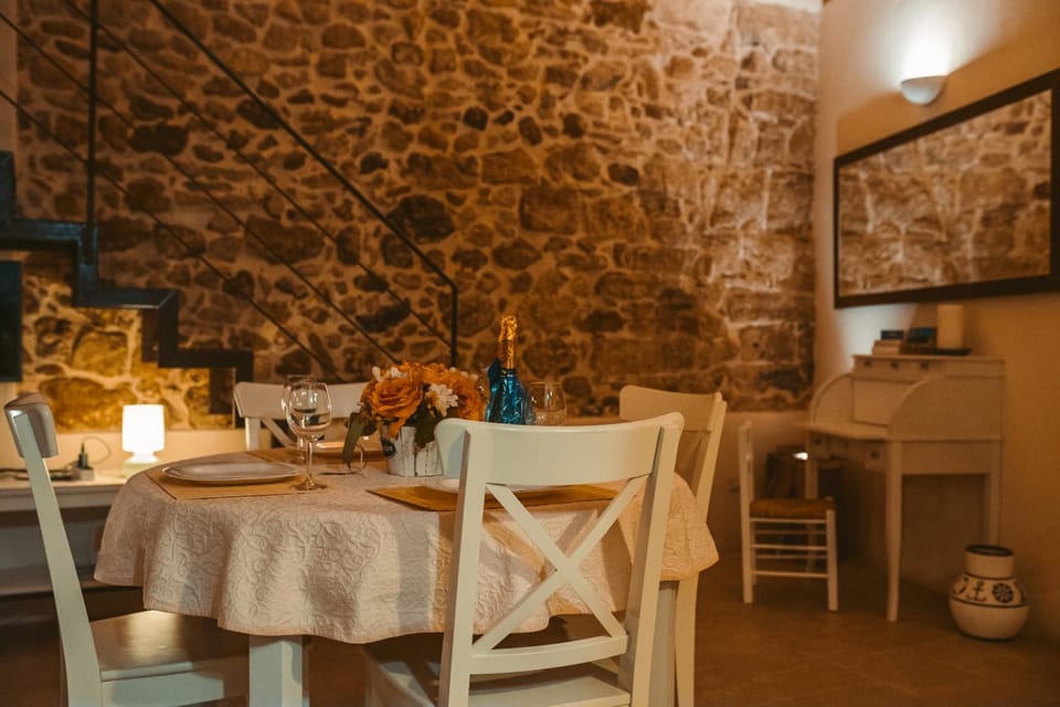 Hillary s Loft Charming Stone Apartment in Alghero Old Town Apartment in Alghero