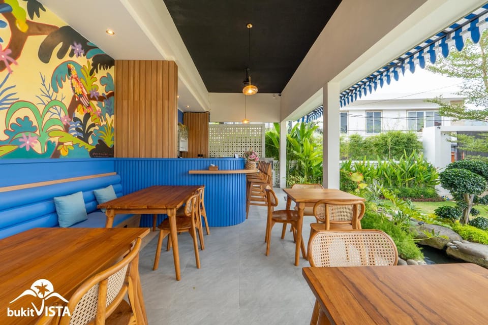 Lounge or bar