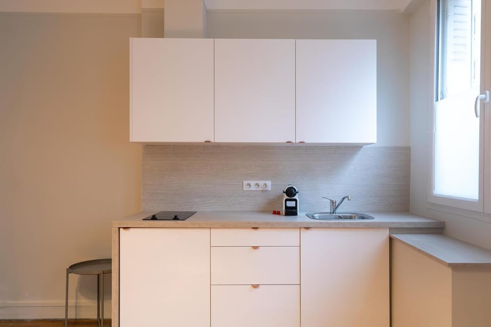 Kitchen or kitchenette, stove