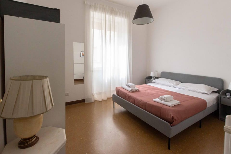 Bedroom, wardrobe