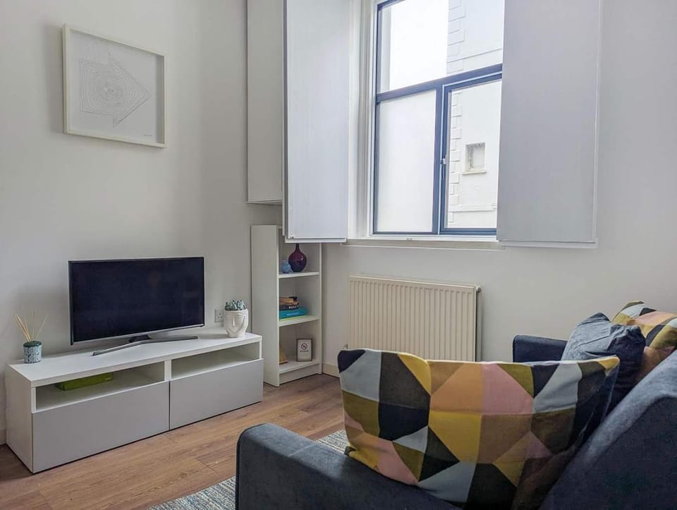 Brighton Bijou - by Brighton Holiday Lets Apartment in Hove
