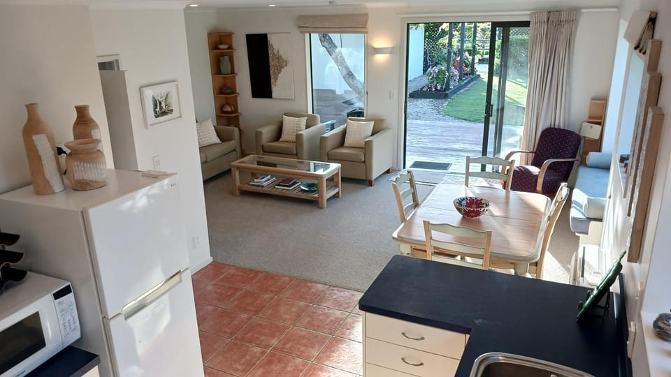 Living room, kitchen