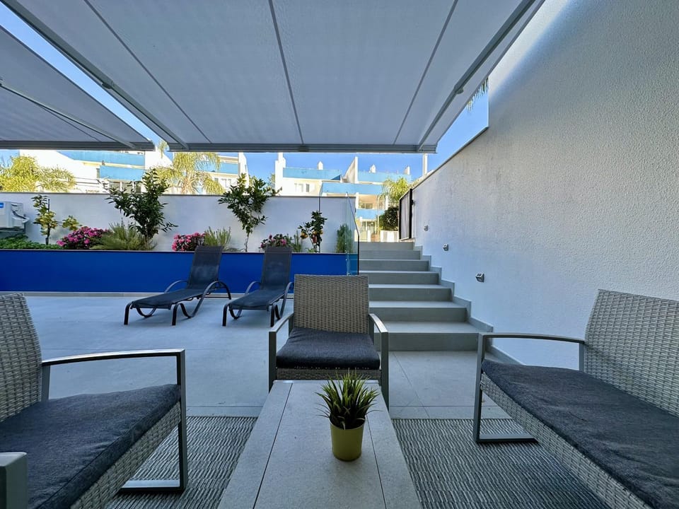 Patio, Garden, Garden view