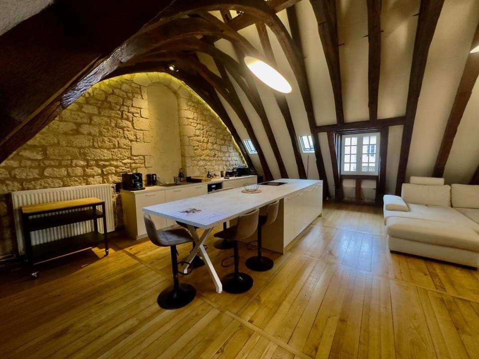 Les Arches Apartment in Poitiers