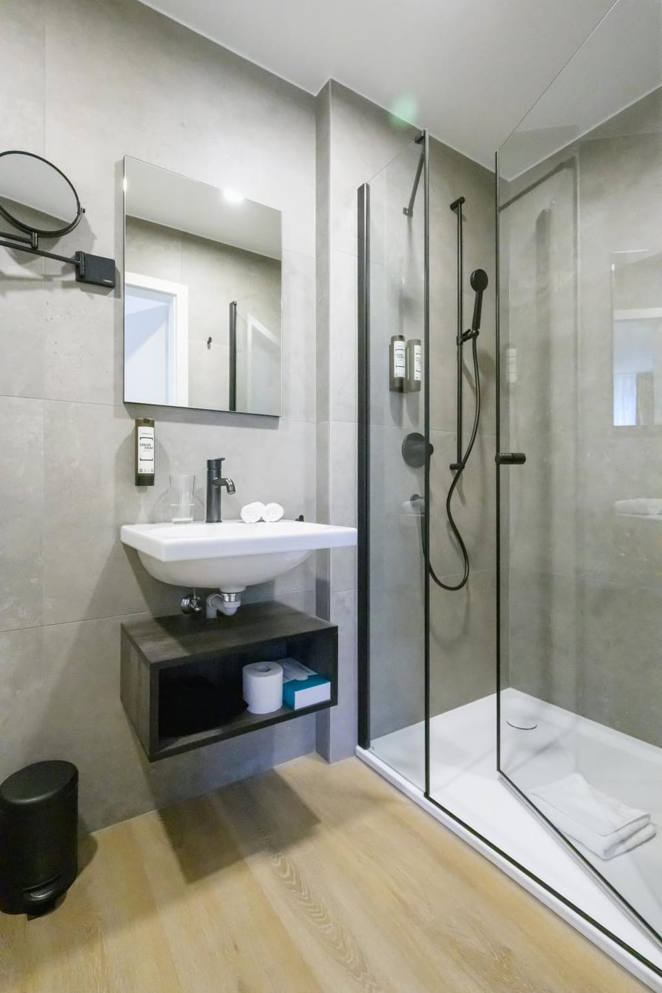 Shower, Bathroom