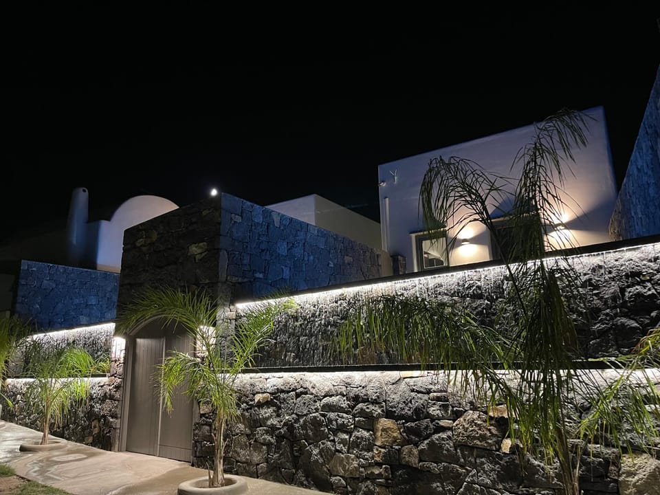 Property building, Night