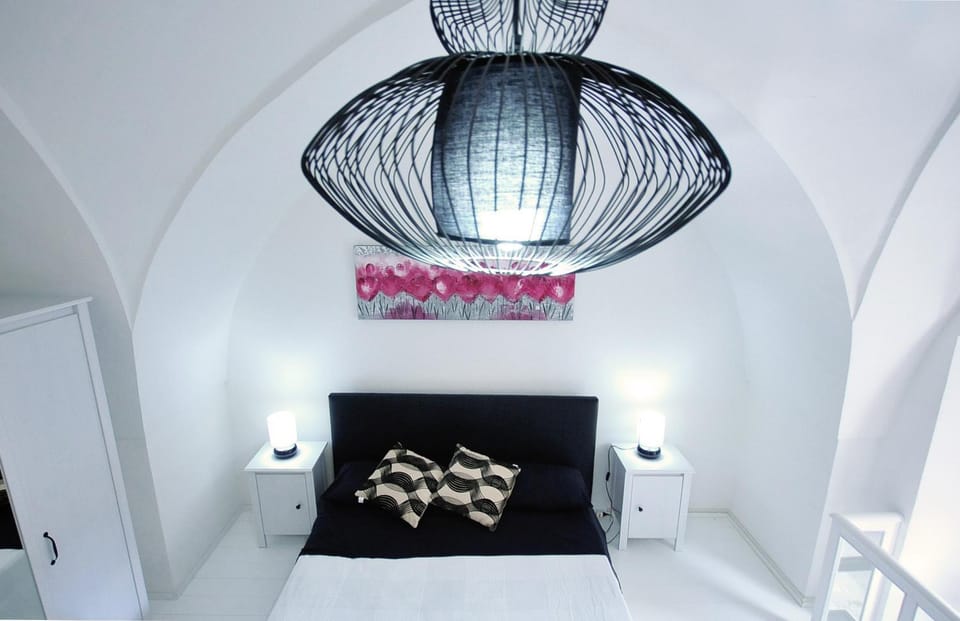 Day, Photo of the whole room