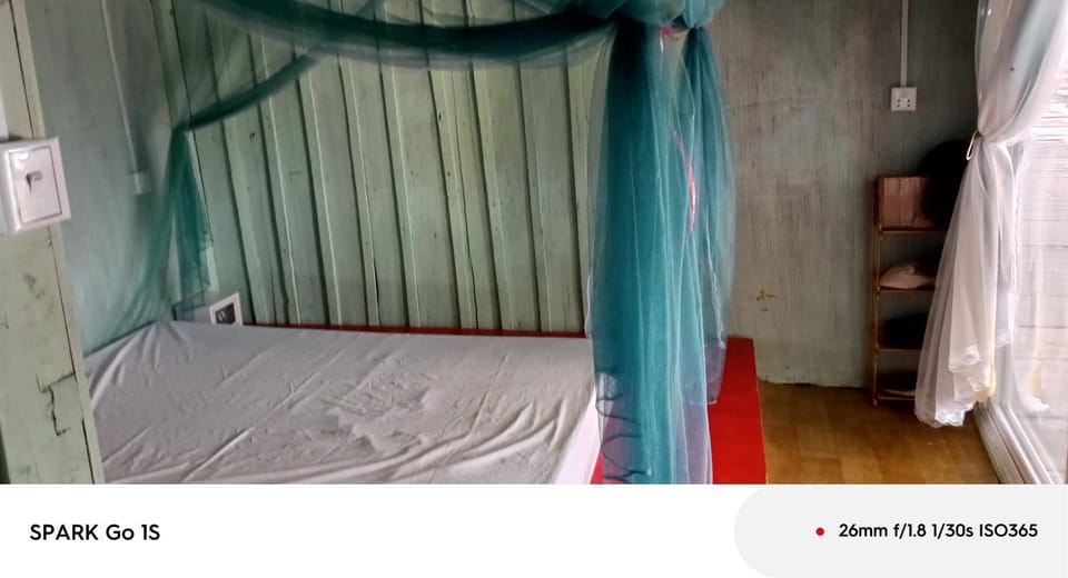 sea love guesthouse Docked boat in Sihanoukville