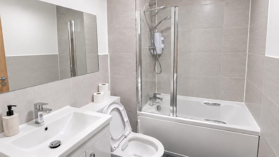 Toilet, Bathroom, Bath