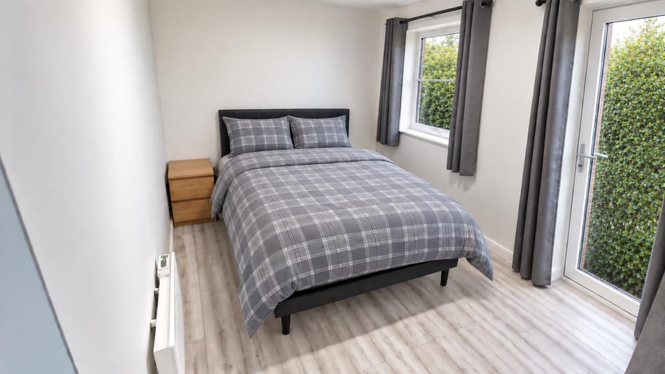 Bed, Bedroom, wardrobe