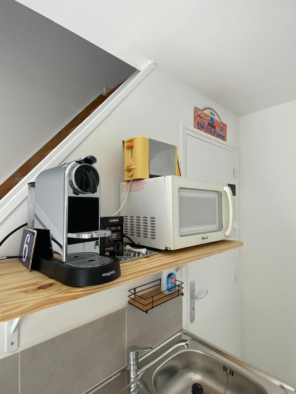 Coffee/tea facilities, Kitchen or kitchenette