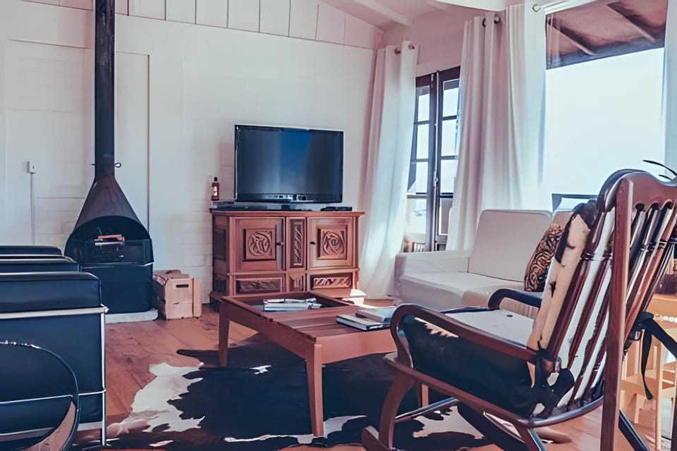 Casa de Pedra, Charme e Conforto Chalet in Campos do Jordão