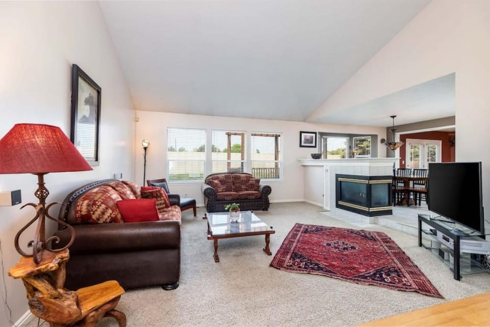 Wasatch Oaks Retreat House in Cottonwood Heights