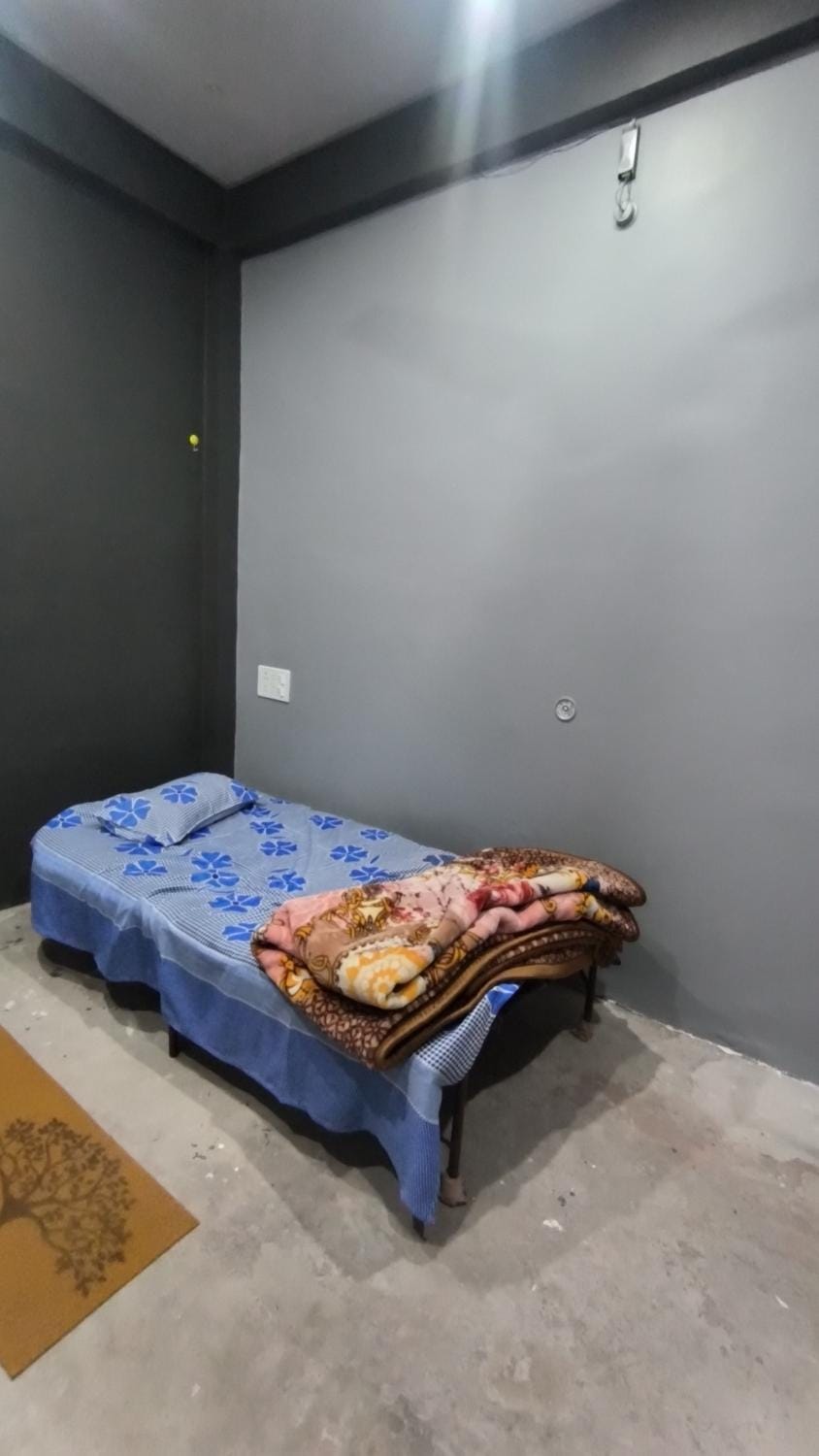 Ashu kumbha 2025 home stay Apartment in Uttar Pradesh