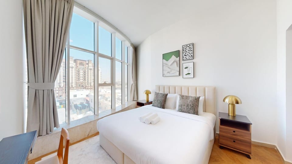 Zenith Tower A2 - Colourful One Bedroom Apartment in Dubai