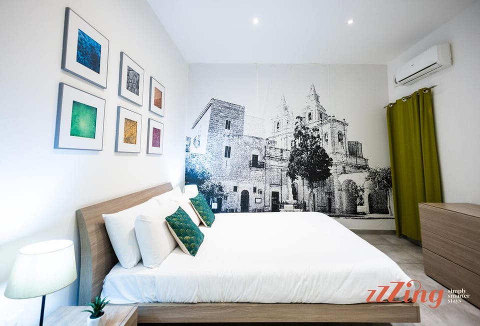 Bed, Bedroom, air conditioner
